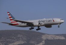 American Airlines Boeing 777 Landing